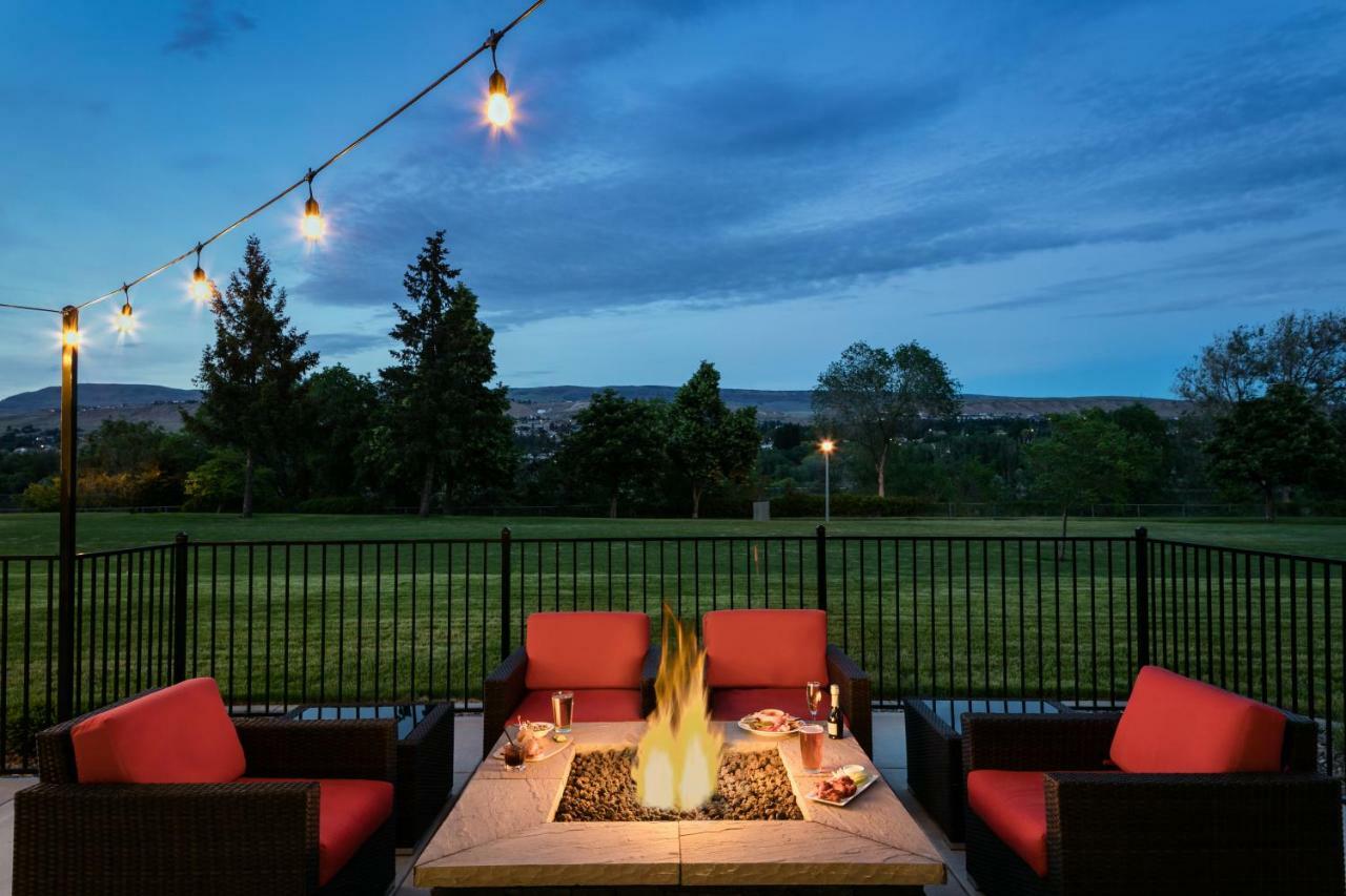 Hilton Garden Inn Wenatchee, Wa Экстерьер фото